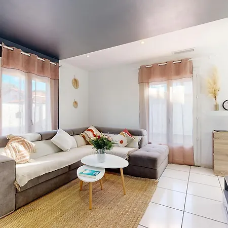 Expat Renting - Le Corail - - Piscine - Wifi *