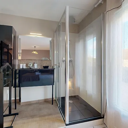 Expat Renting - Le Corail - - Piscine - Wifi *