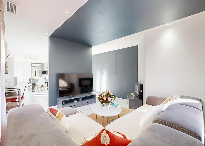 Expat Renting - Le Corail - - Piscine - Wifi * Saint-Orens-de-Gameville