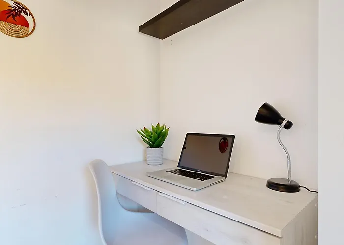 Expat Renting - Le Corail - - Piscine - Wifi *